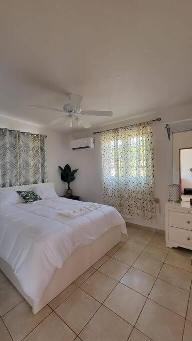 Playa Y Campo Getaway Apartment Isabela Exteriör bild